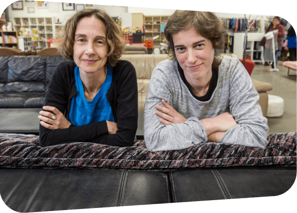 Kringwinkel Open Plaats - Tine Van Rumst en Bea Vanelslander